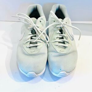 Nike Air Max Motion LW Women’s 8.5 Mint Green White Running Training Sneakers